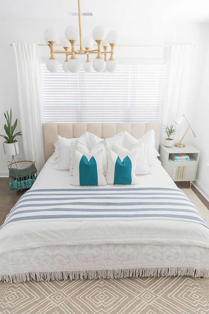 Mckenna Bleu guest room