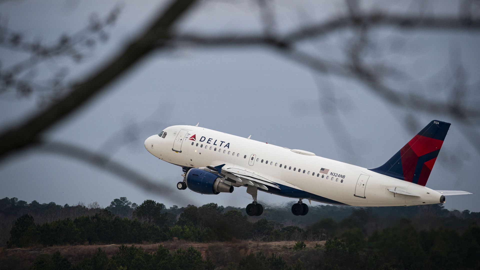 Photo of a Delta Airlines plane taking off