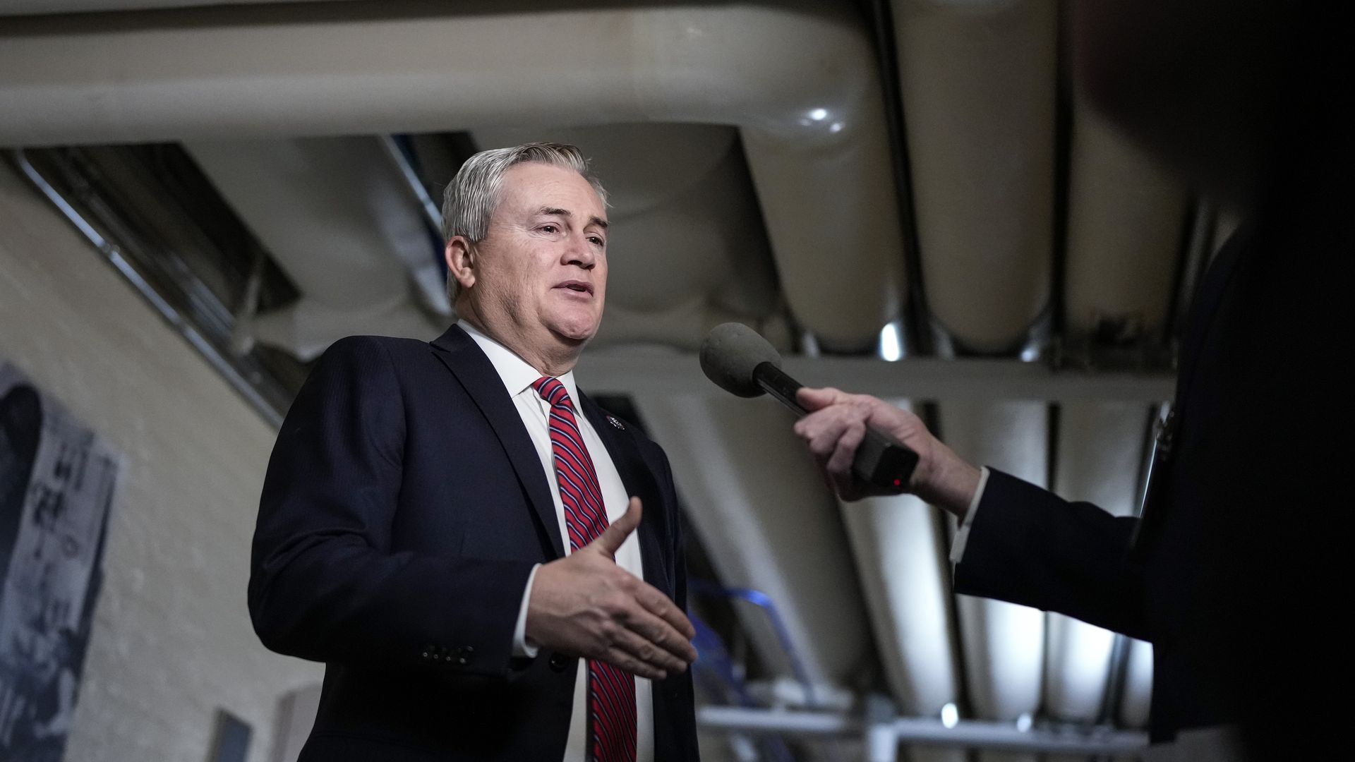  Chairman of the House Oversight Committee Rep. James Comer (R-KY) speaks to reporters on his way to a closed-door GOP caucus meeting at the U.S. Capitol January 10, 2023