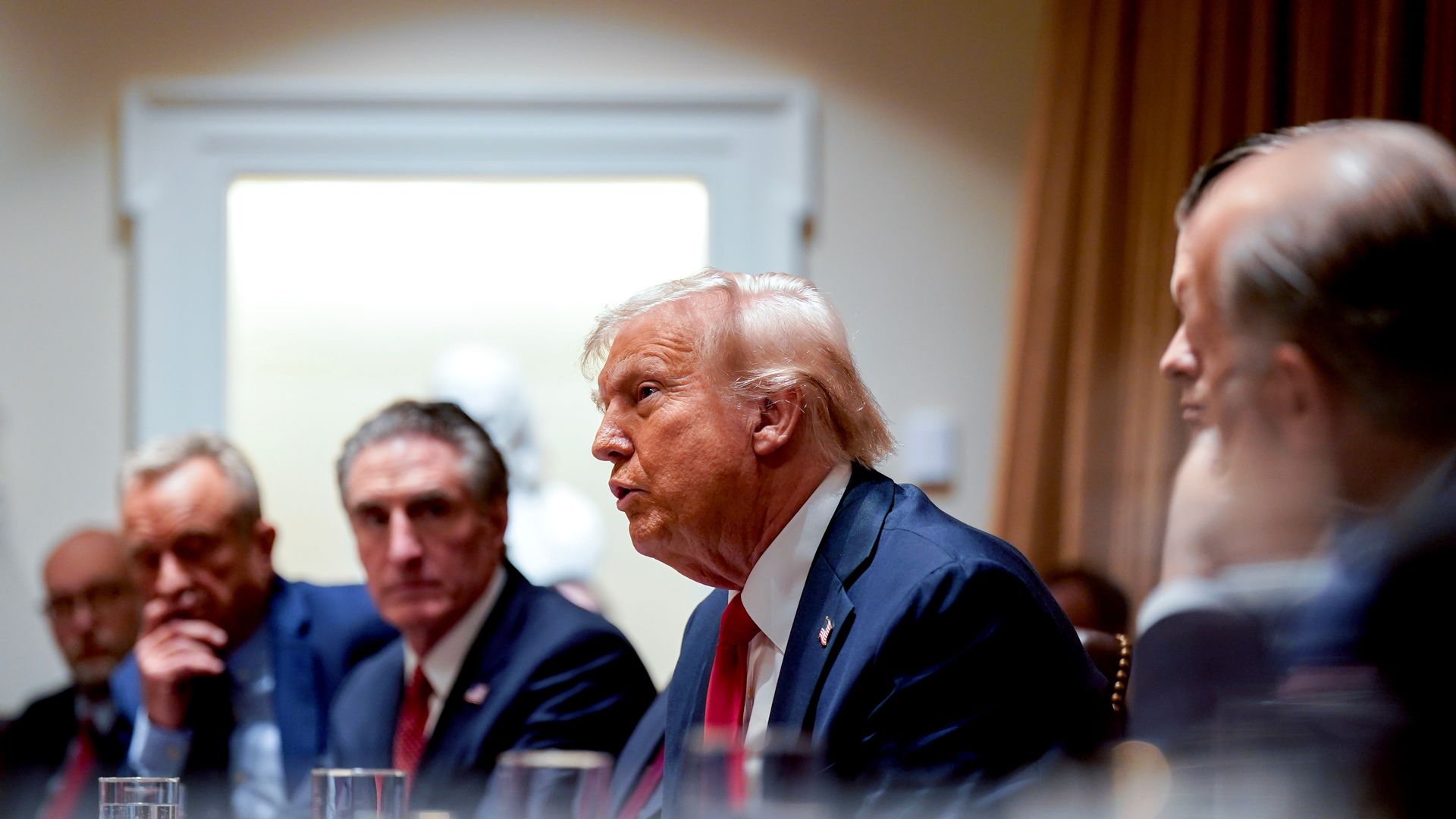 trump during cabinet meeting