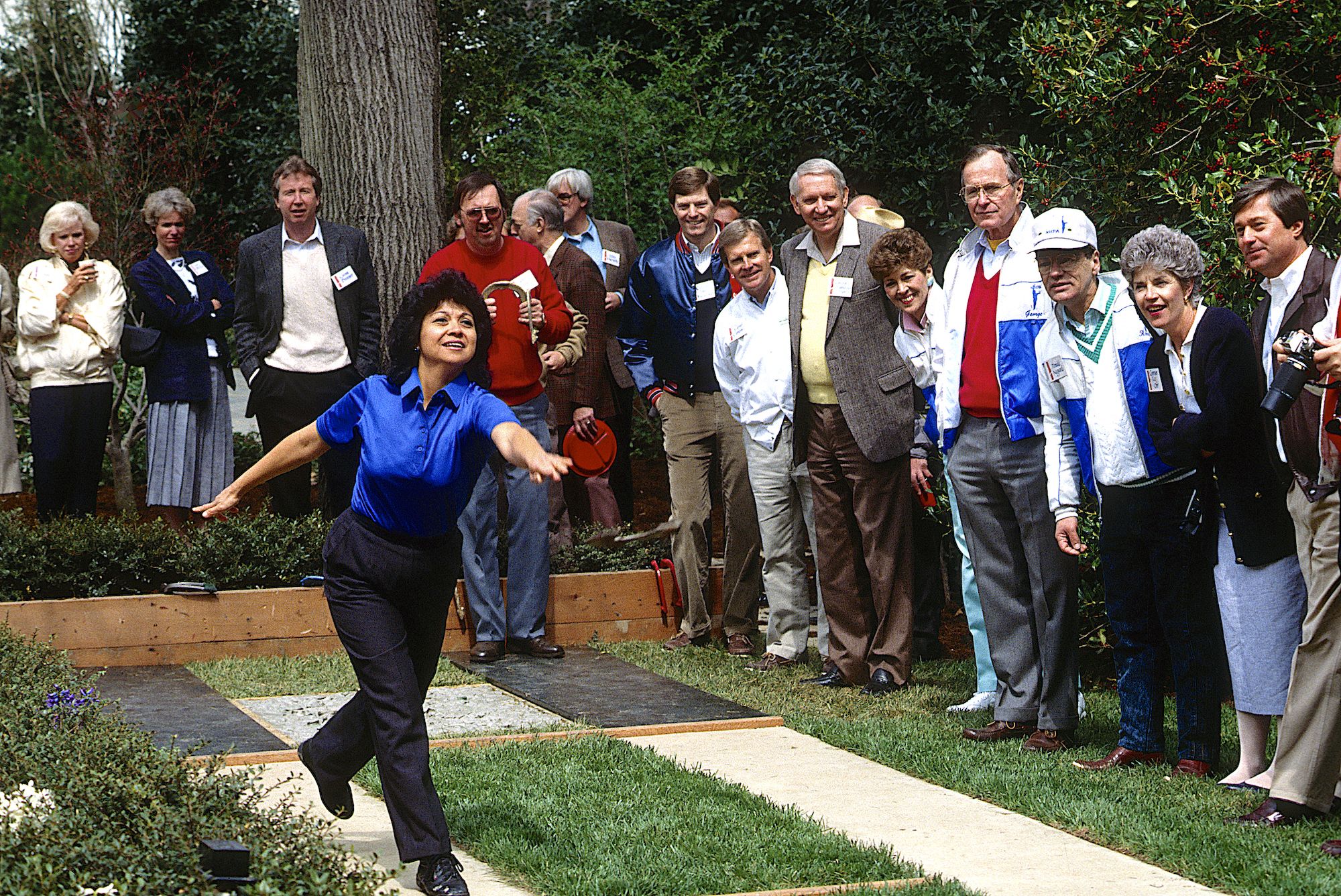 President George H.W. Bush plays horseshoes at the brand new horse shoe pit he had installed on the South Lawn of the White House. Credit: Mark Reinstein (Photo by Mark Reinstein/Corbis via Getty Images