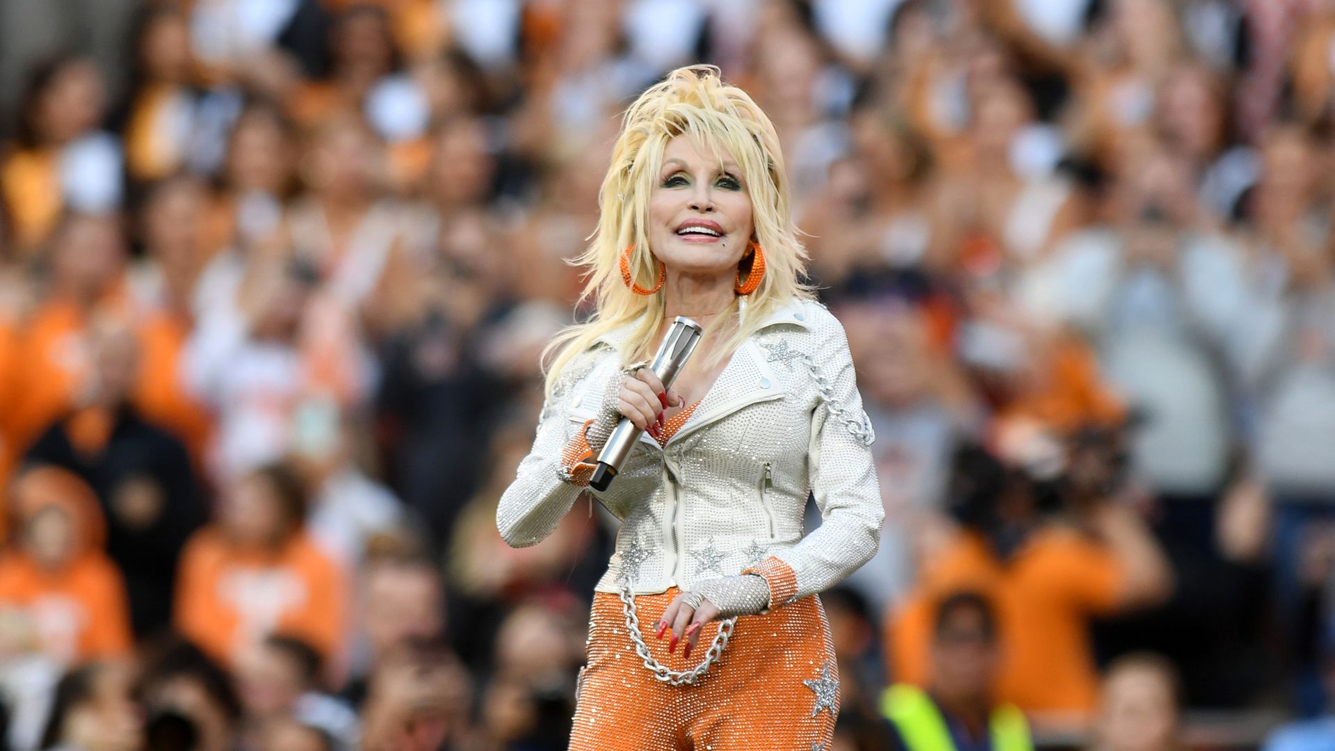 Dolly Parton's 'Rockstar' Album Review