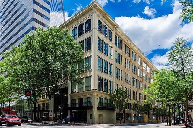 uptown-condo-in-building-for-sale