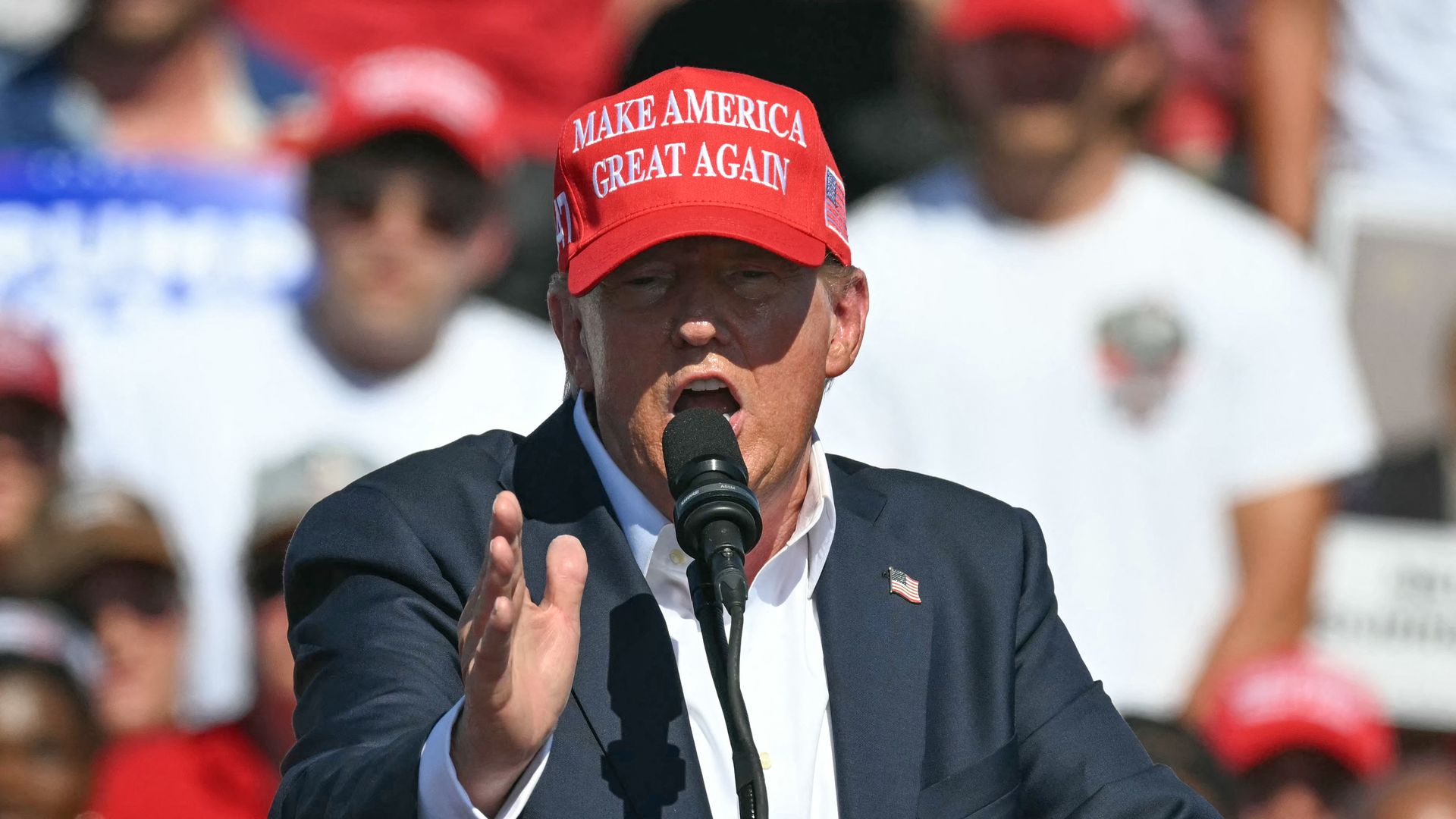 Trump at Virginia rally post-debate