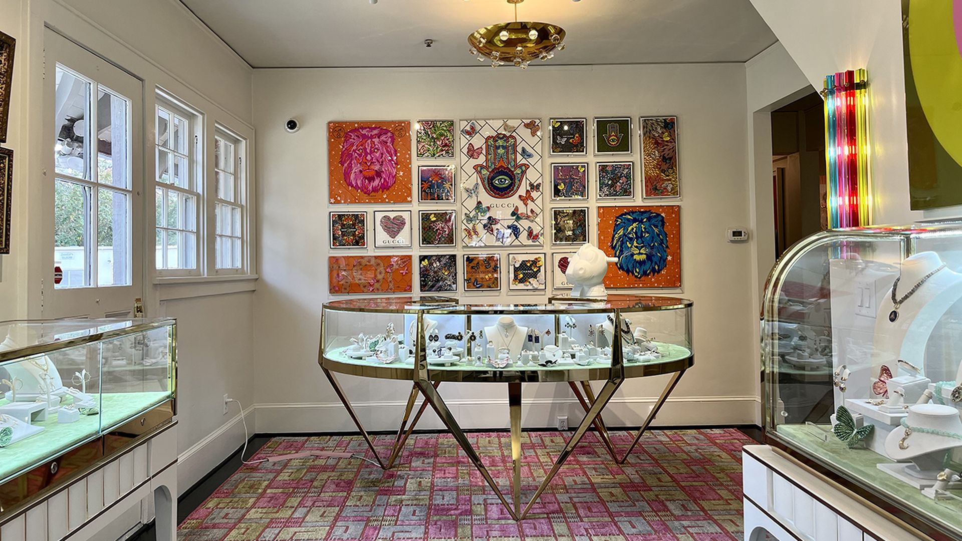 charlotte luxury holiday gift guide 2021