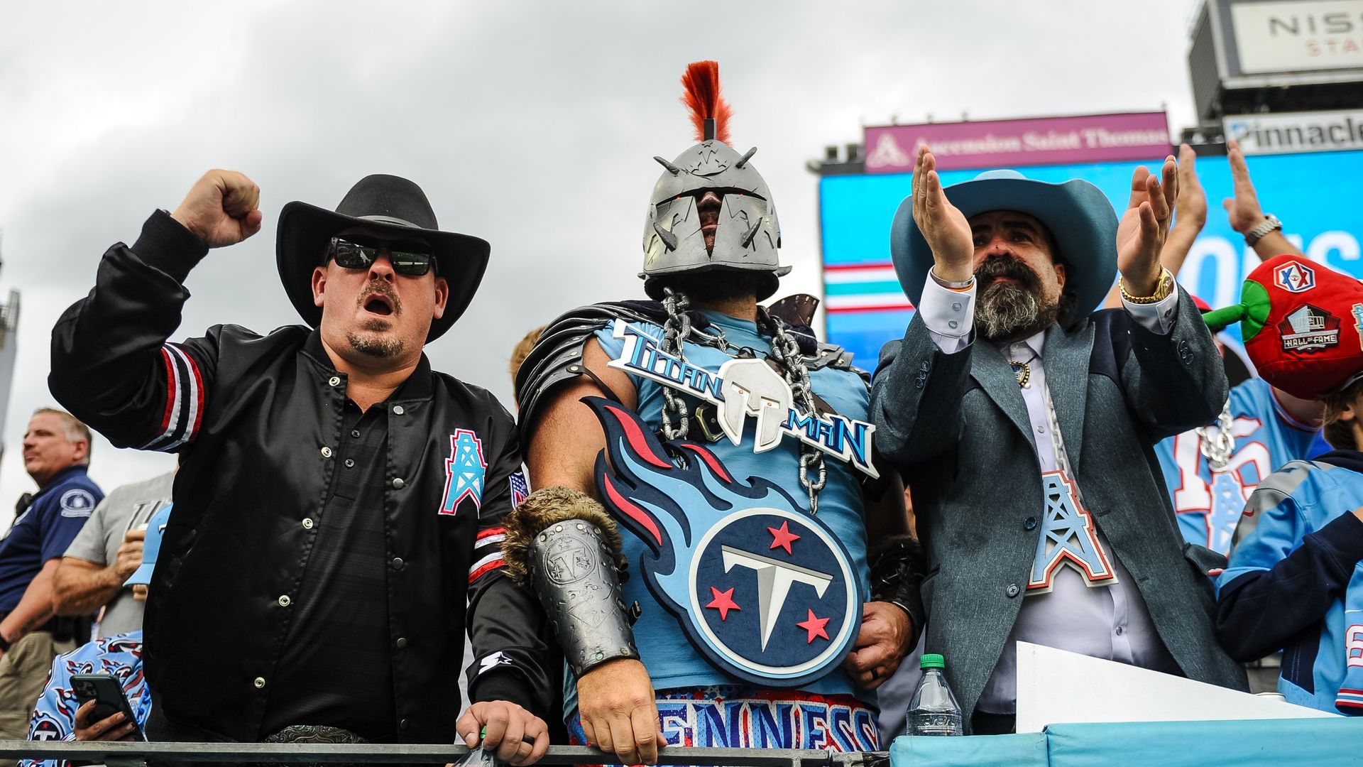 Titans fans at Nissan Stadium