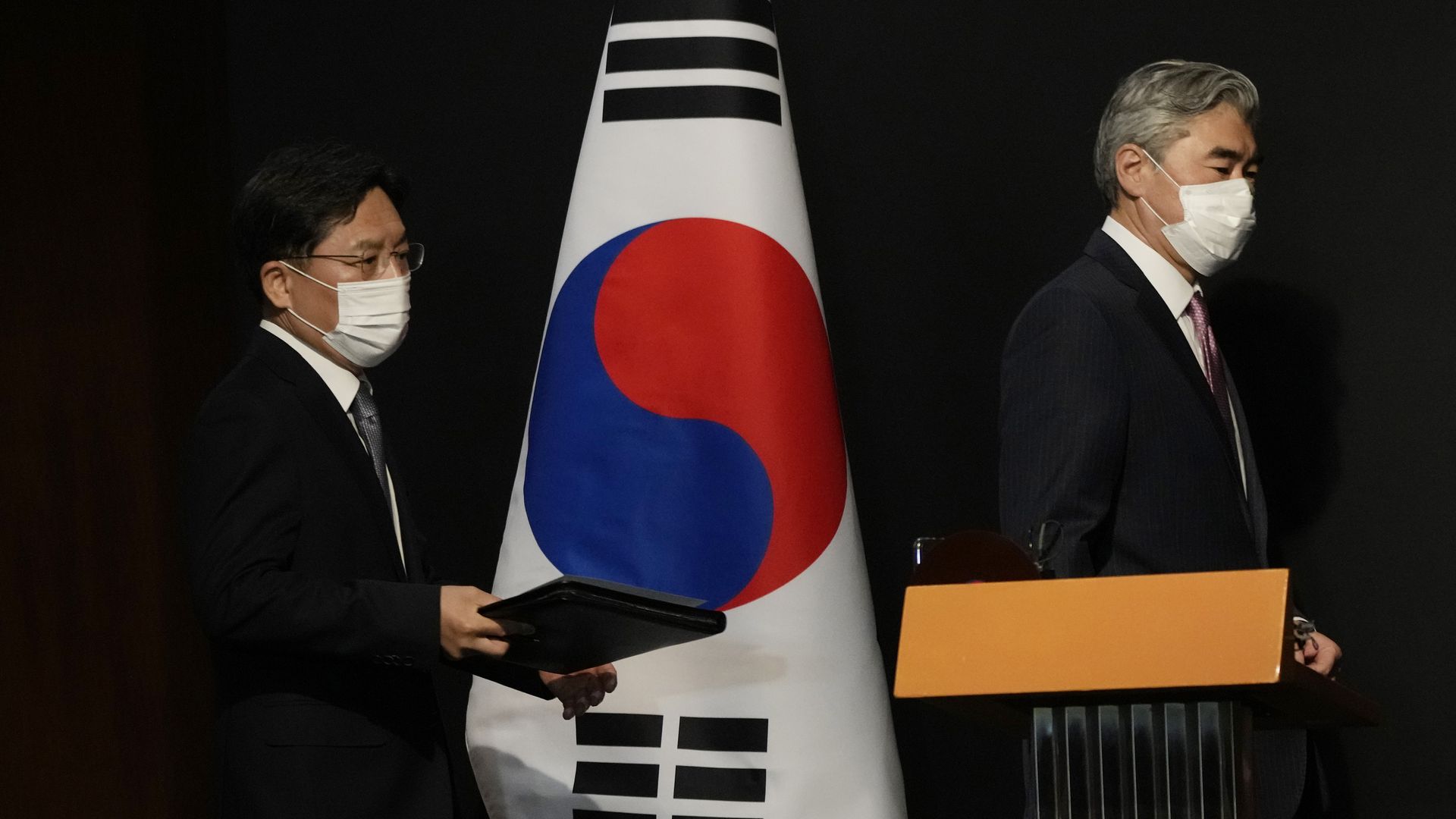 U.S. Special Representative for North Korea, Sung Kim (R), attends a press conference with South Korea's Special Representative for Korean Peninsula Peace and Security Affairs.