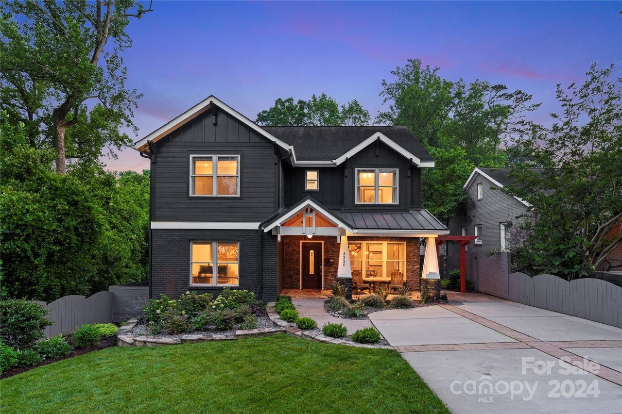 3220 Commonwealth Ave