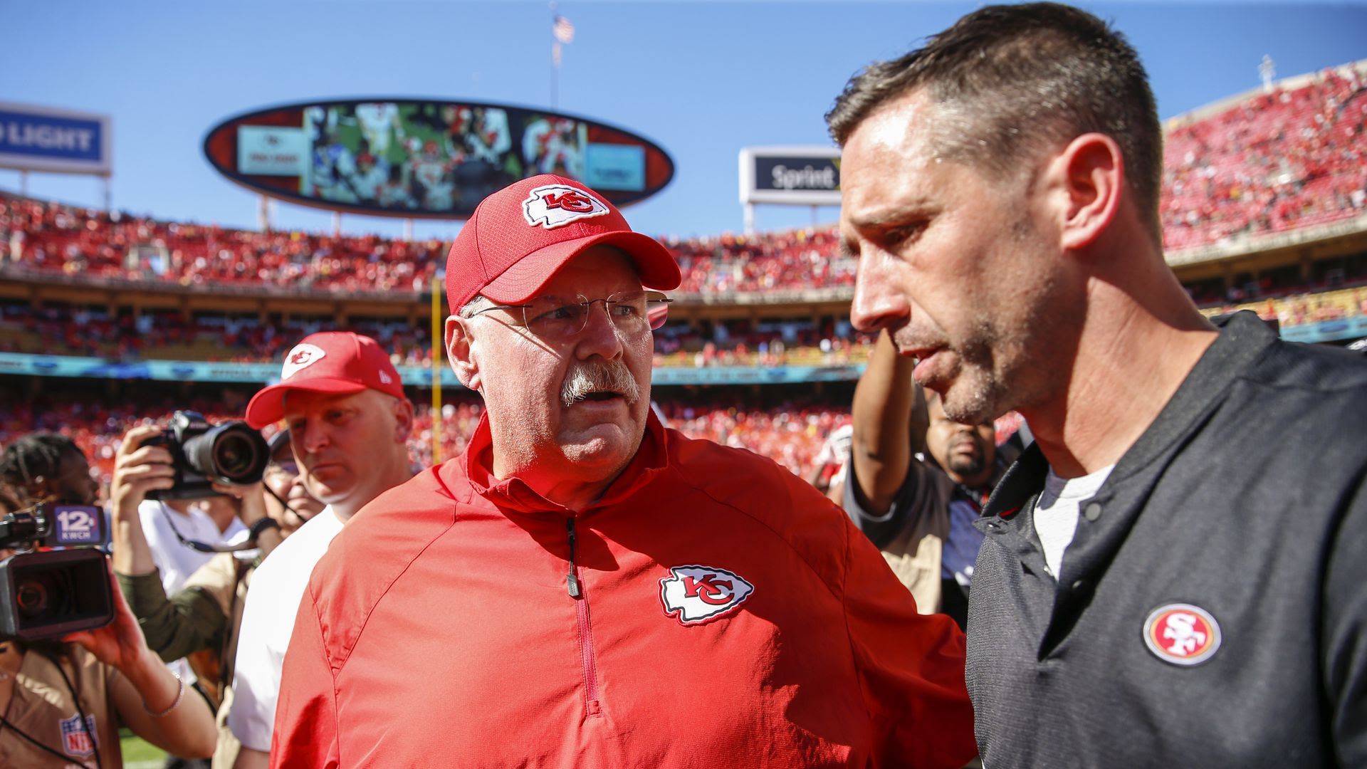 Chiefs coaches Andy Reid and Kyle Shanahan