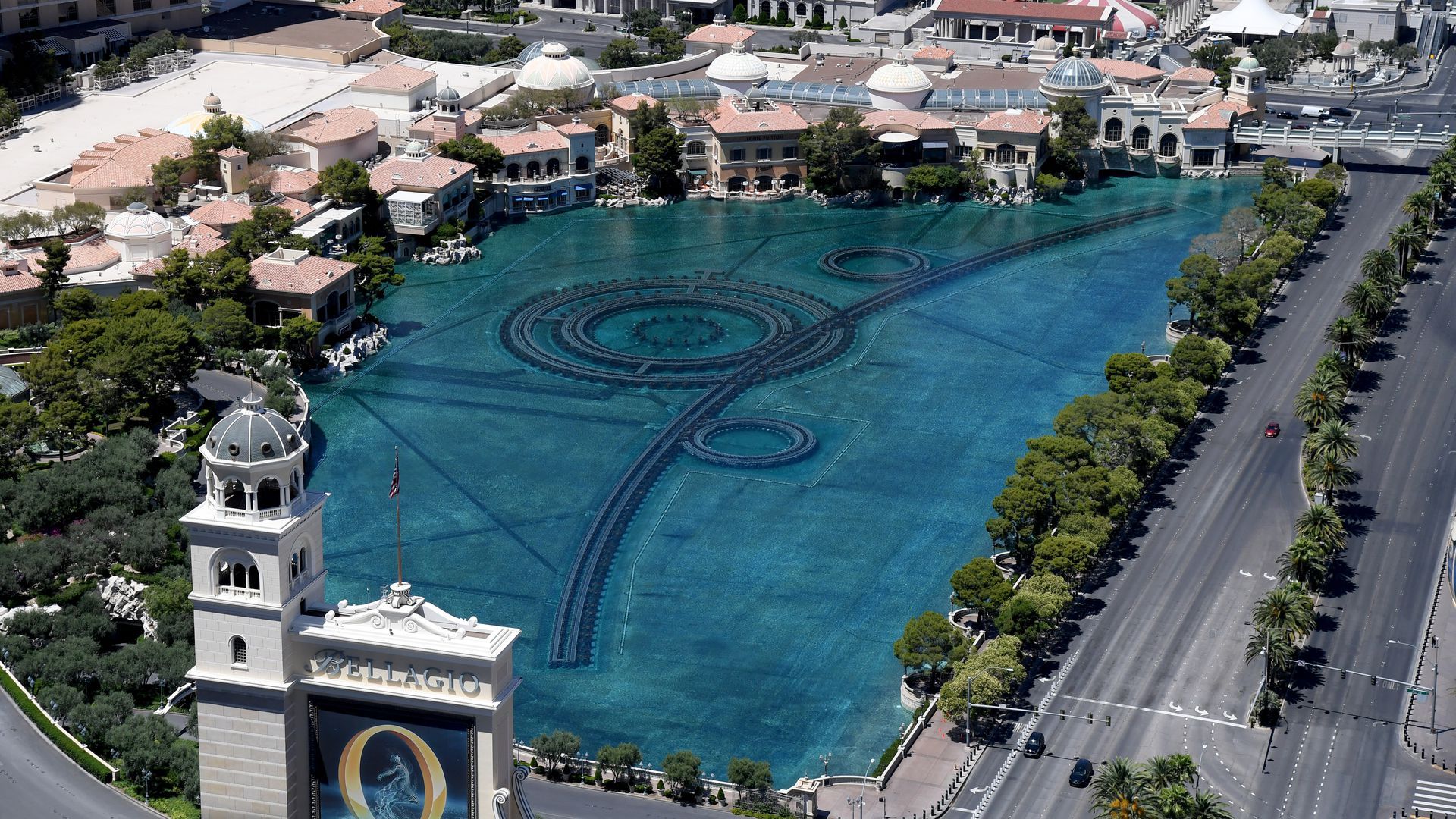 An aerial view shows the lake in front of the Bellagio in Vegas. Photo: Ethan Miller/Getty Images