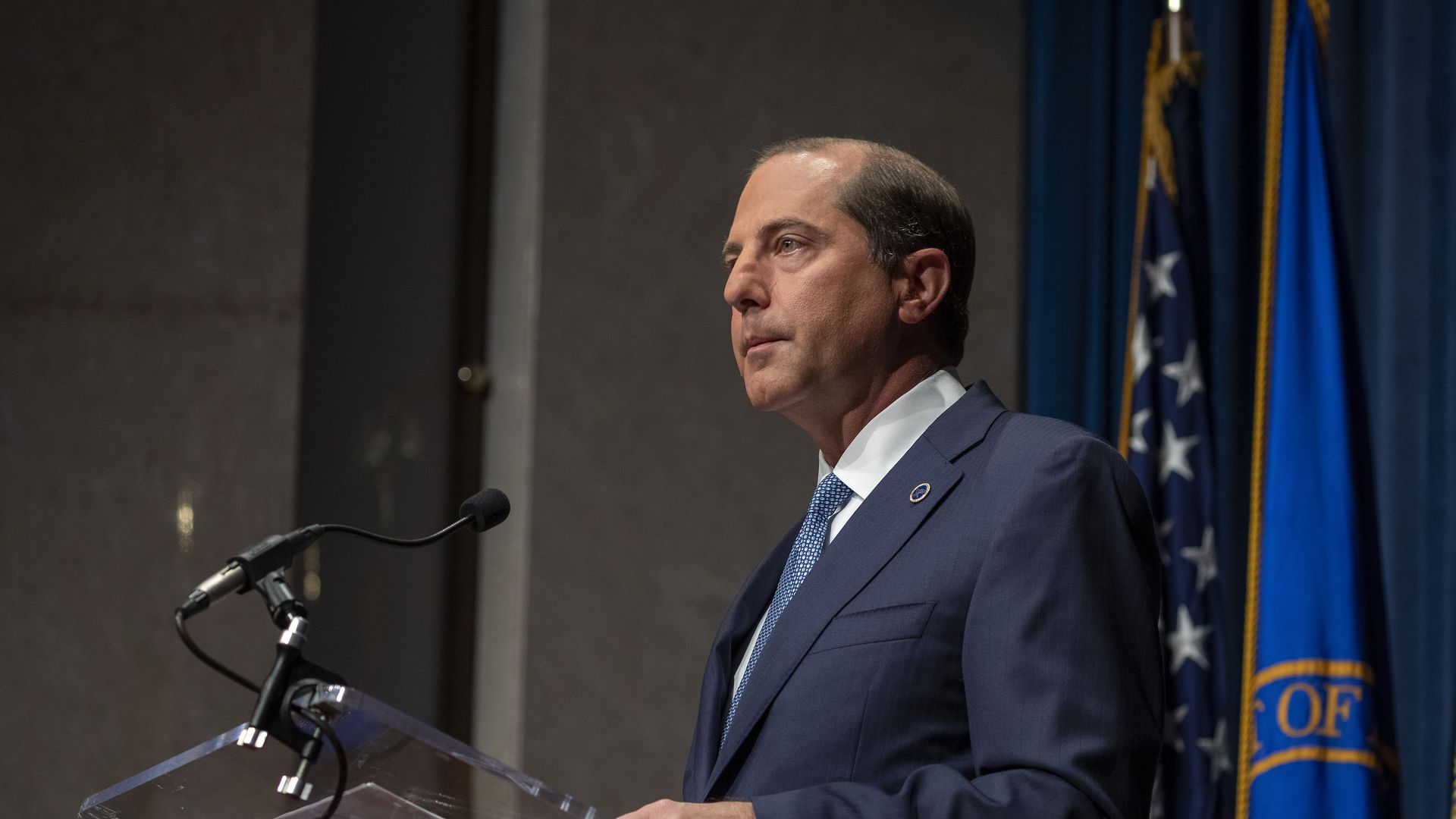 Photo of HHS Secretary Alex Azar at a podium speaking