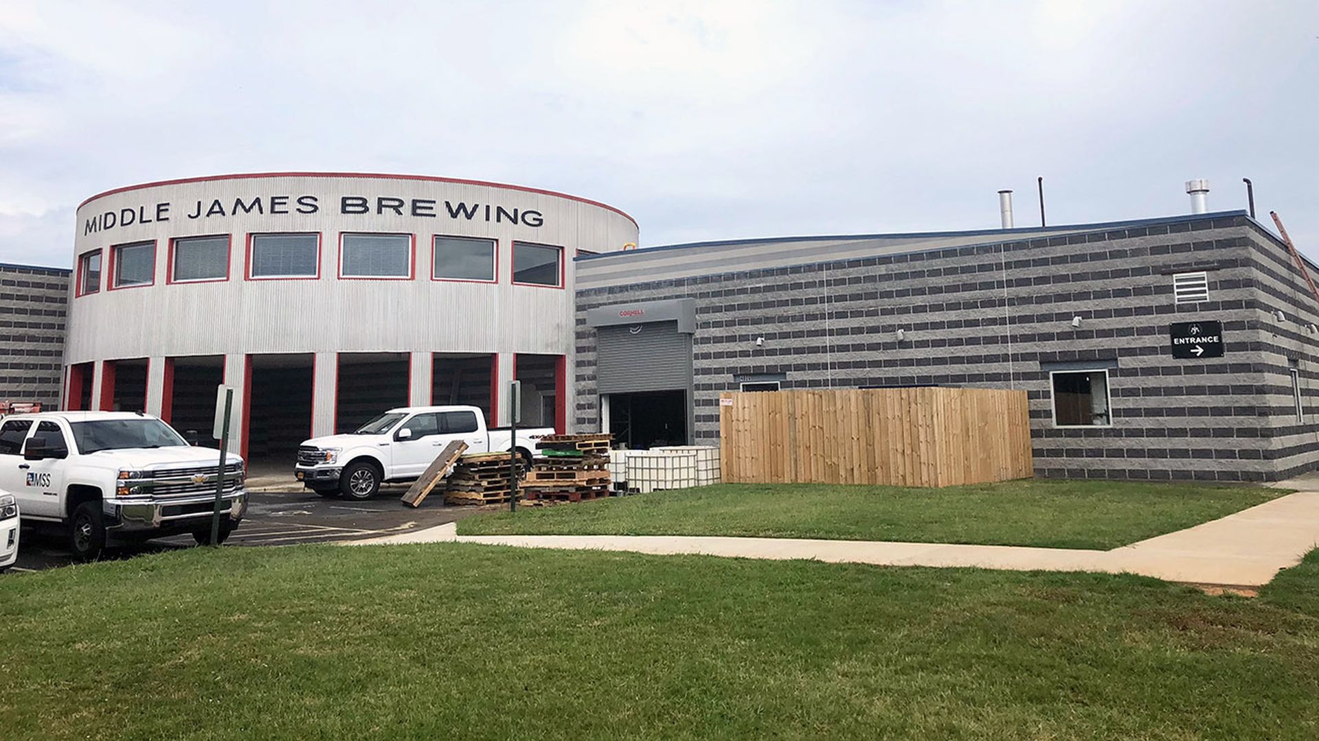 Middle James Brewing signage