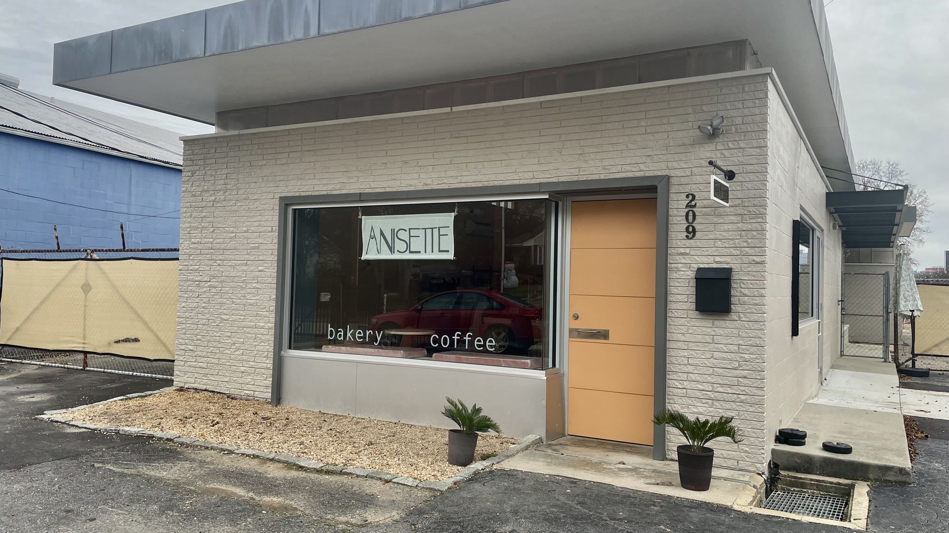 Anisette's storefront