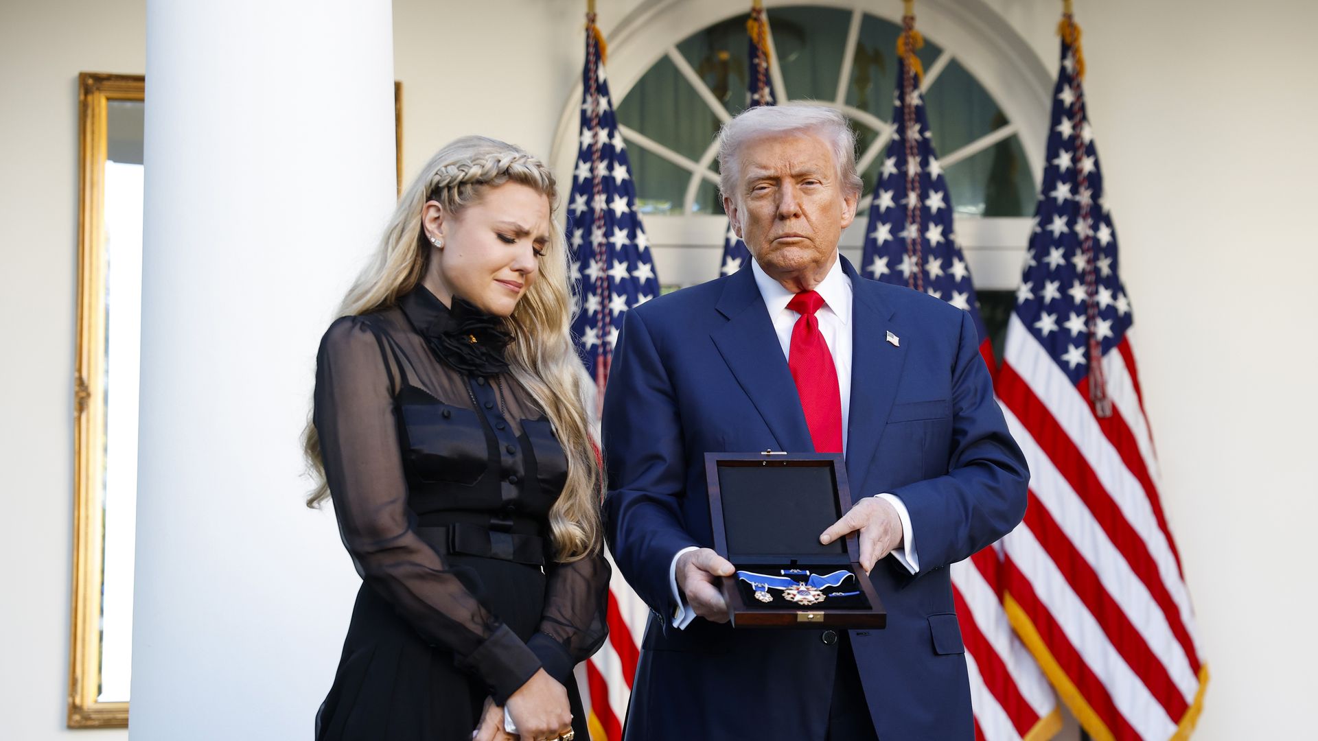 Trump Awards Charlie Kirk the Medal of Freedom, Hailing Him as a “Fearless Warrior for Liberty” Trump Awards Charlie Kirk the Medal of Freedom, Hailing Him as a “Fearless Warrior for Liberty”
