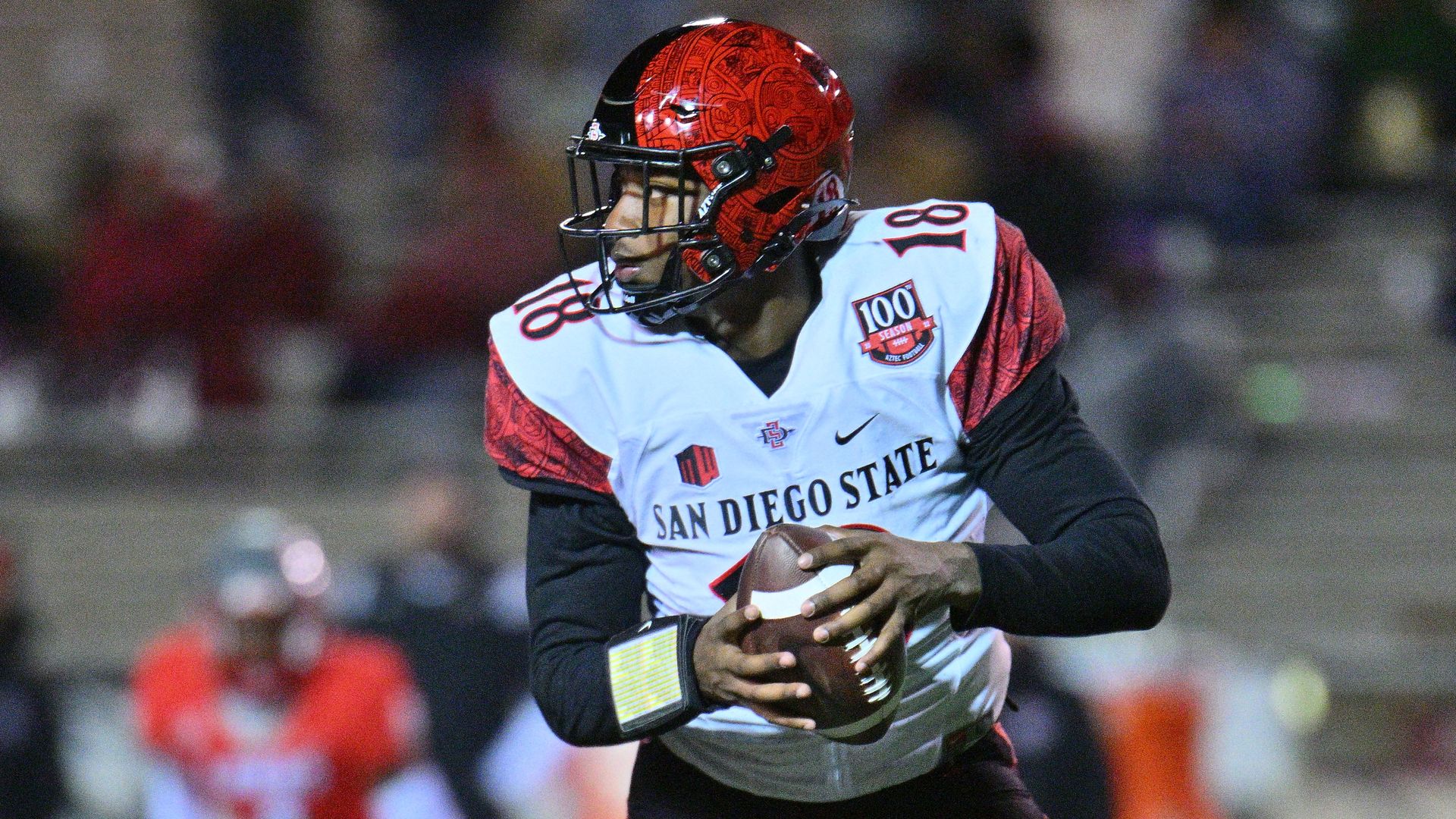 SDSU QB Jalen Mayden