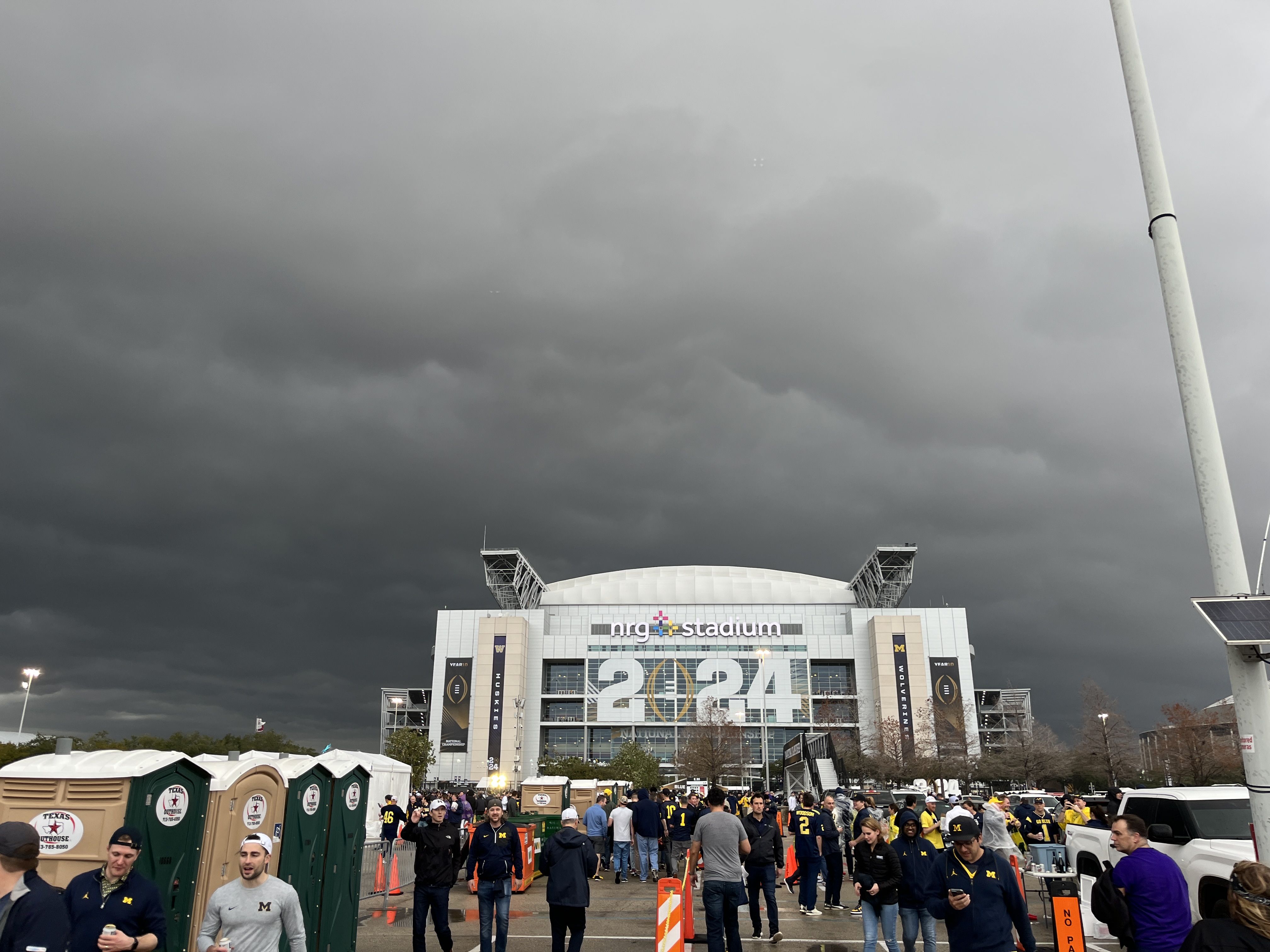 NRG Stadium on Monday afternoon. Photo: Everett Cook/Axios