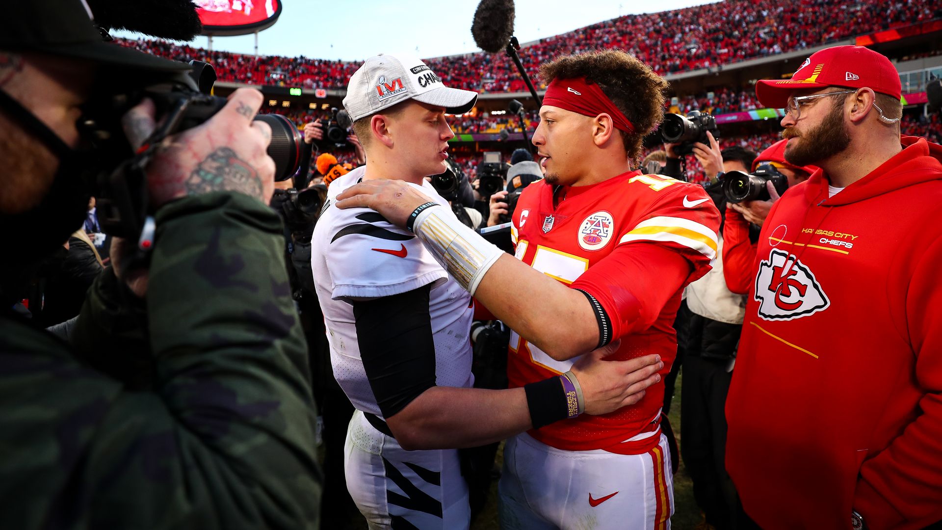 Joe Burrow and Patrick Mahomes