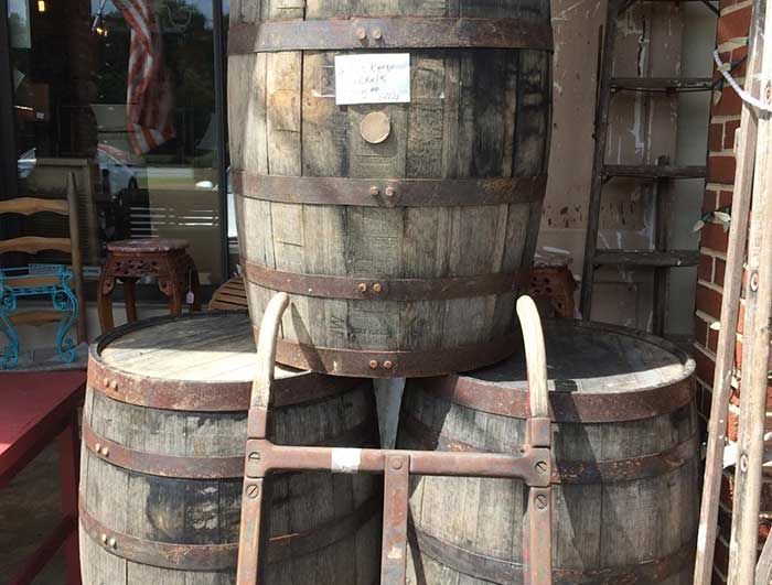 bulldog-beer-and-wine-barrels