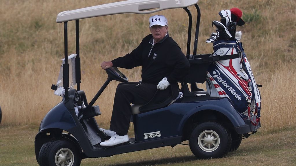 how-many-days-did-president-trump-golf-in-2019