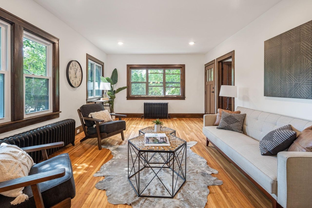 living room with wood floors and woodwork