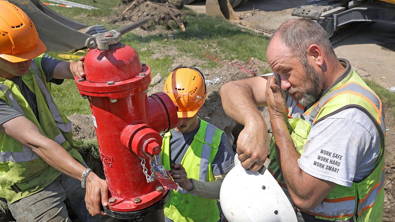 Adapting to extreme heat takes more than changing the clock