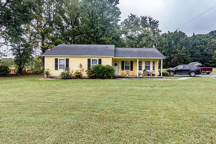 plaza best friend compound 