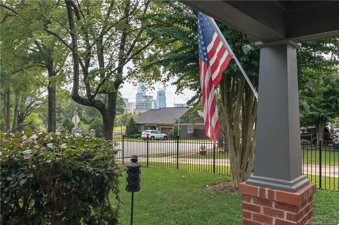 435 Summit Ave. view