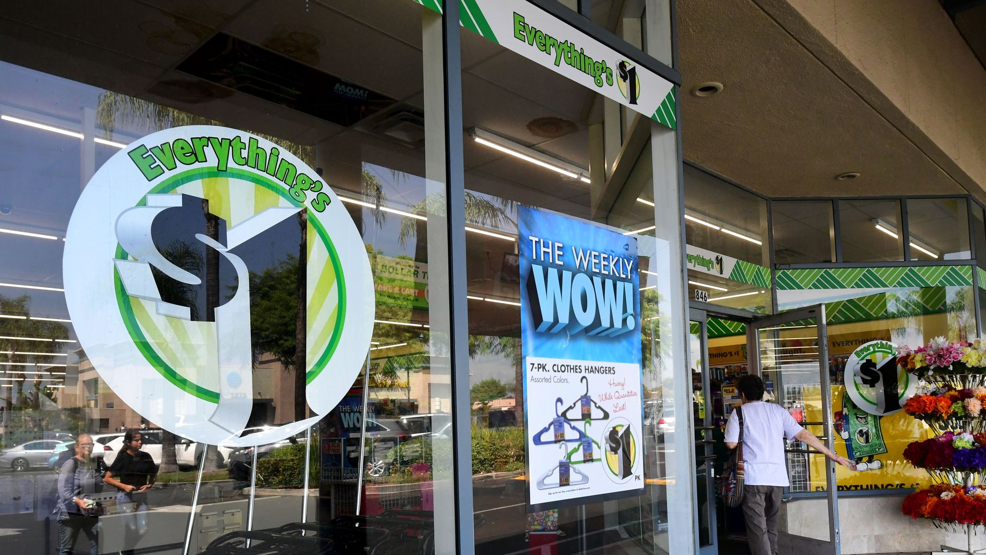 The outside of a Dollar Tree store