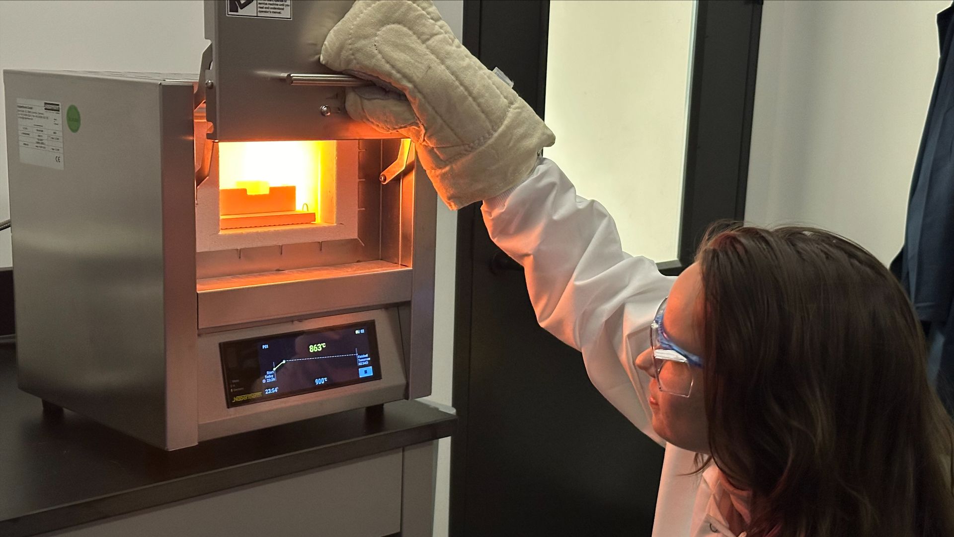 Julia Lamb, Head of Cathode R&D for Bedrock Materials, assessing the startup's first cathode active materials.