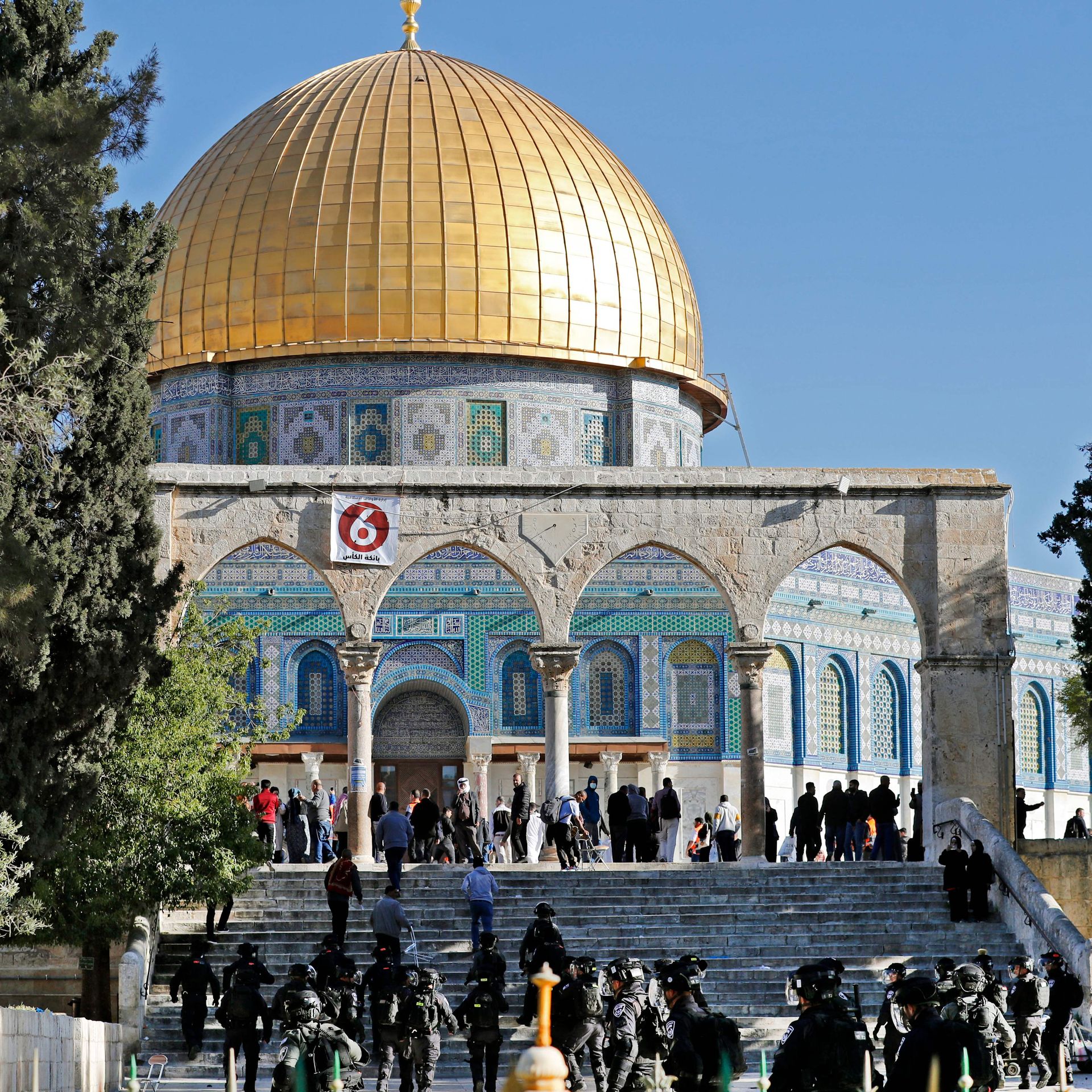 Israeli forces and Palestinians at the al-Aqsa compound on April 15.