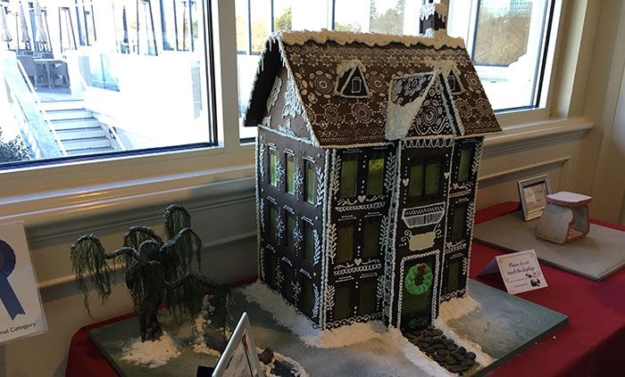 gingerbread-house-ballantyne-hotel