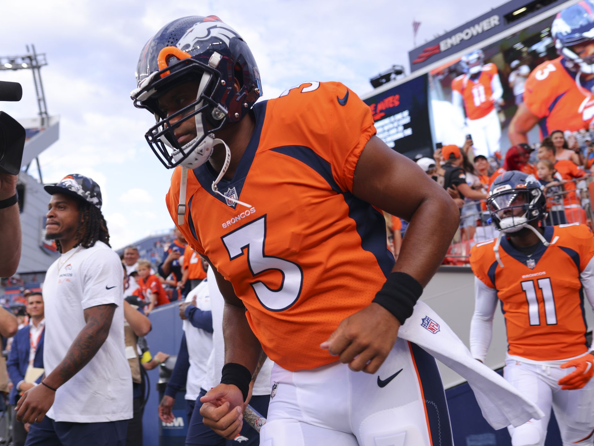 Denver Broncos game day guide: What to watch and where to eat at