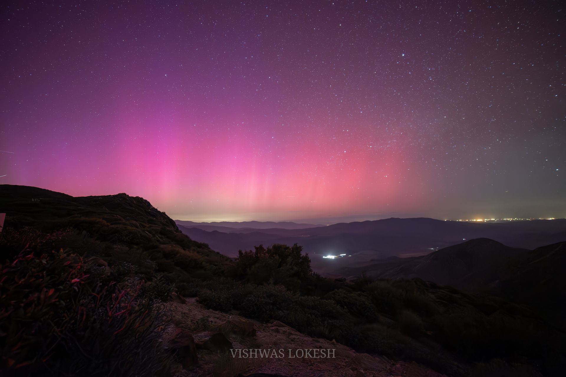 in-photos-the-northern-lights-visit-san-diego-sky-axios-san-diego