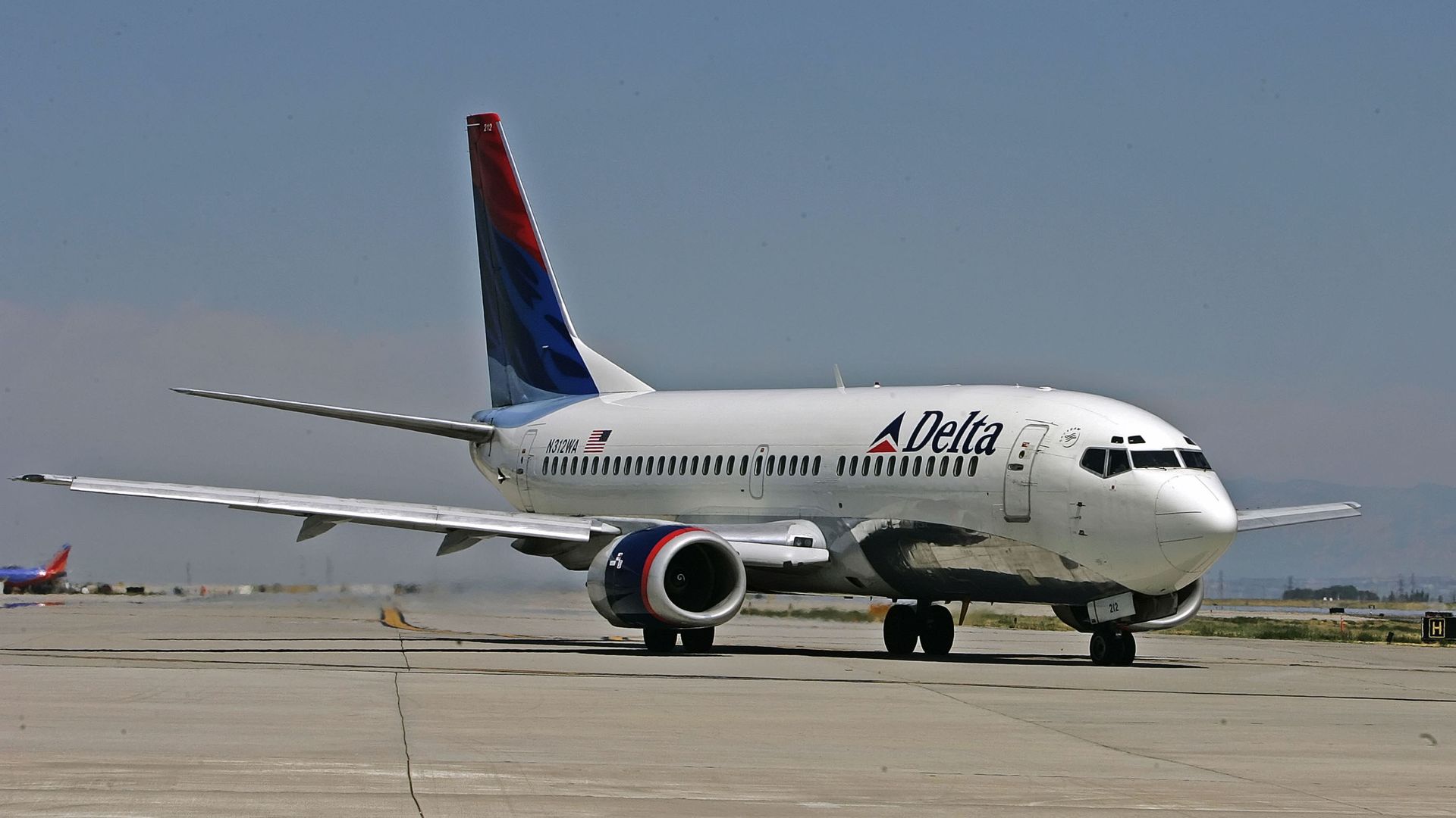 Delta plane