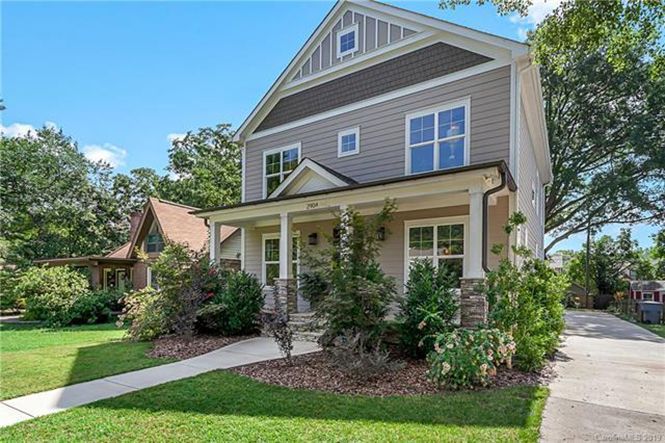 2904 Attaberry Drive exterior