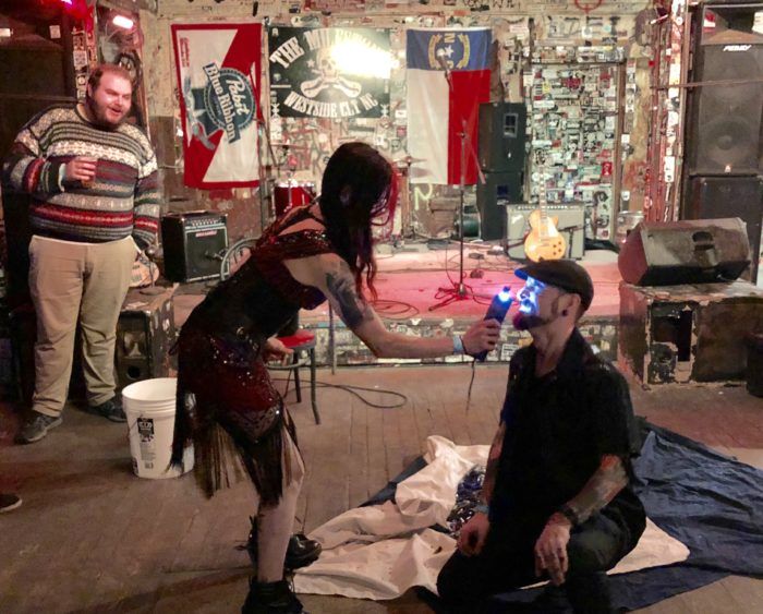 stray-cat-sideshow-milestone