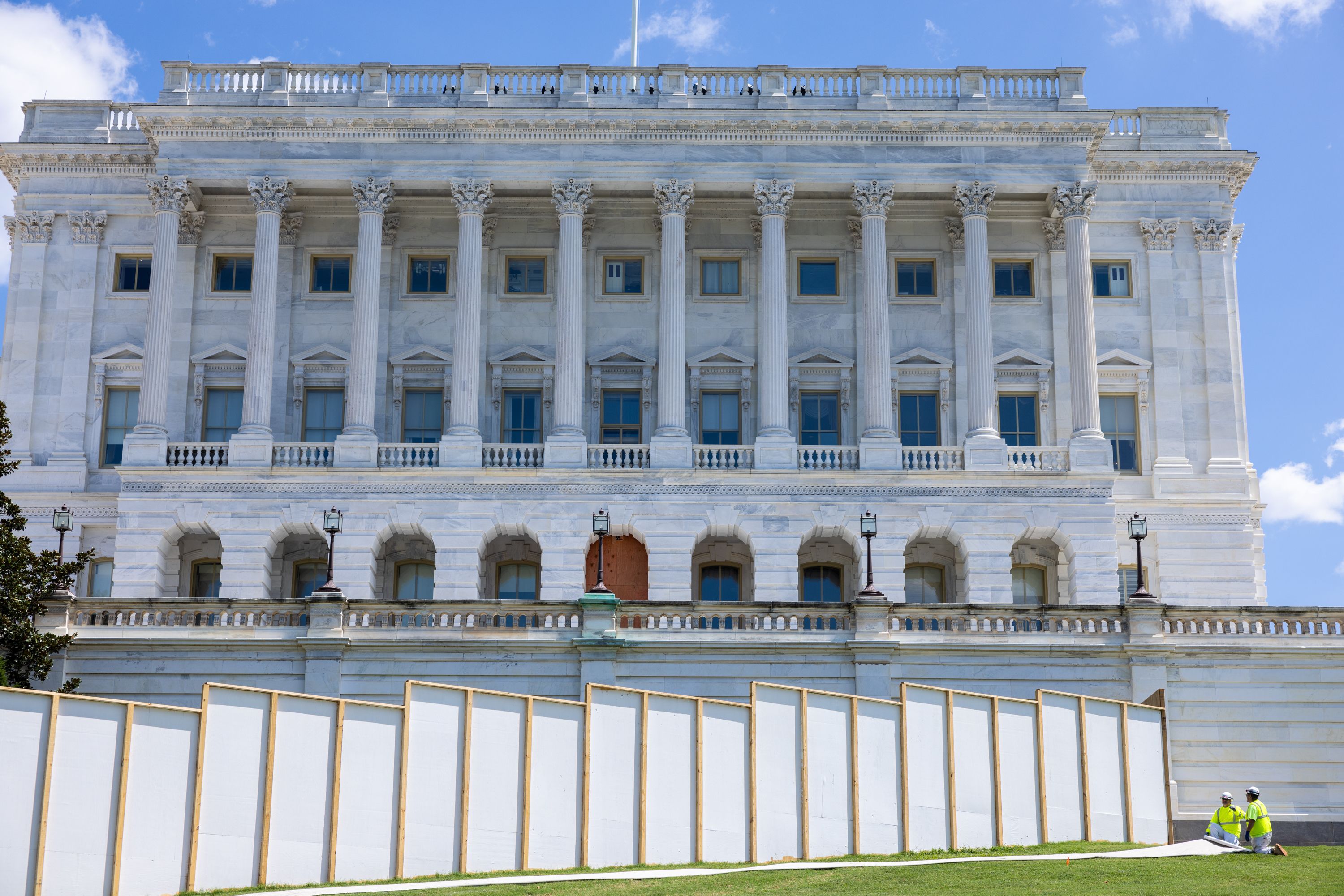 Construction began on the inaugural platform in preparation for the 2025 Presidential Inauguration. 