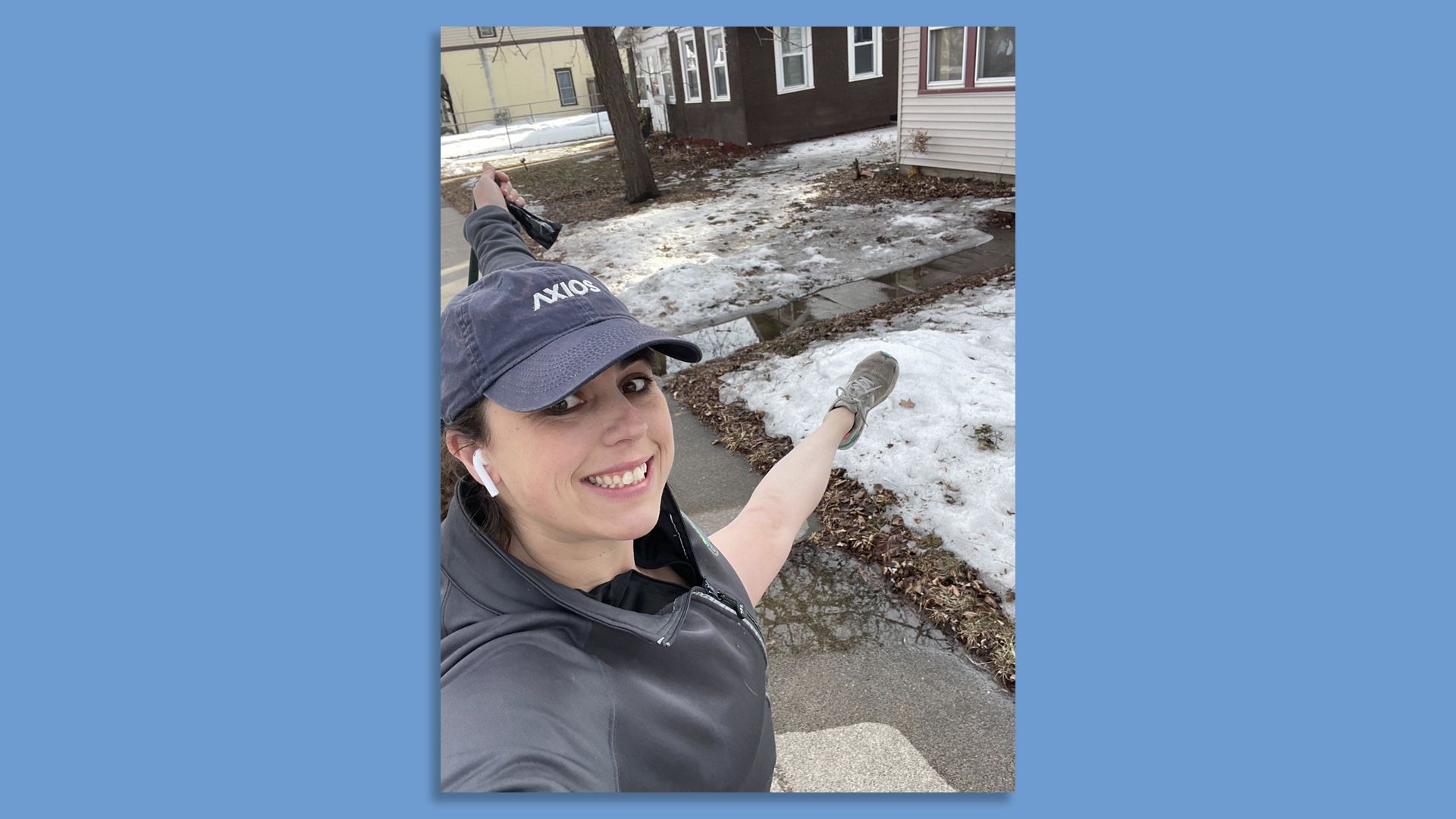 torey running in an axios hat