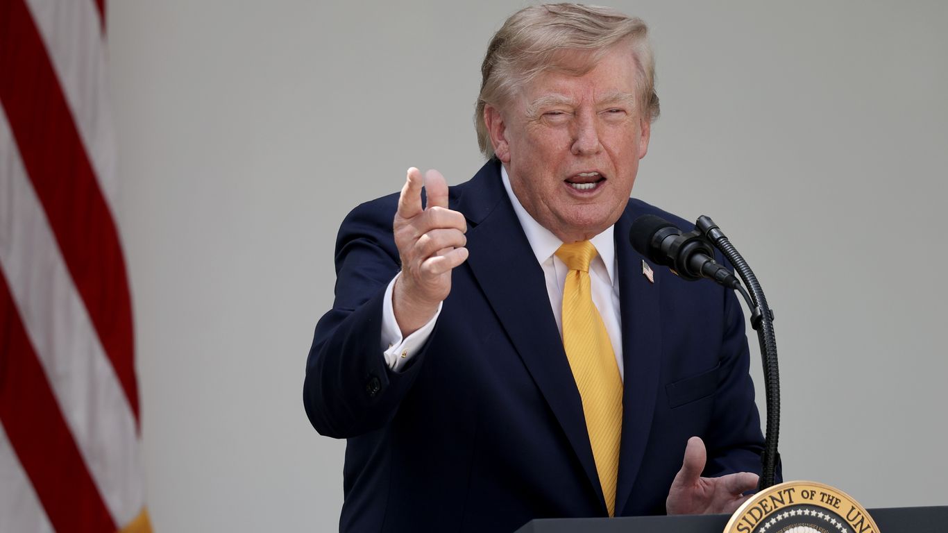 Trump moves to rename Lake Ontario to "Lake America"
