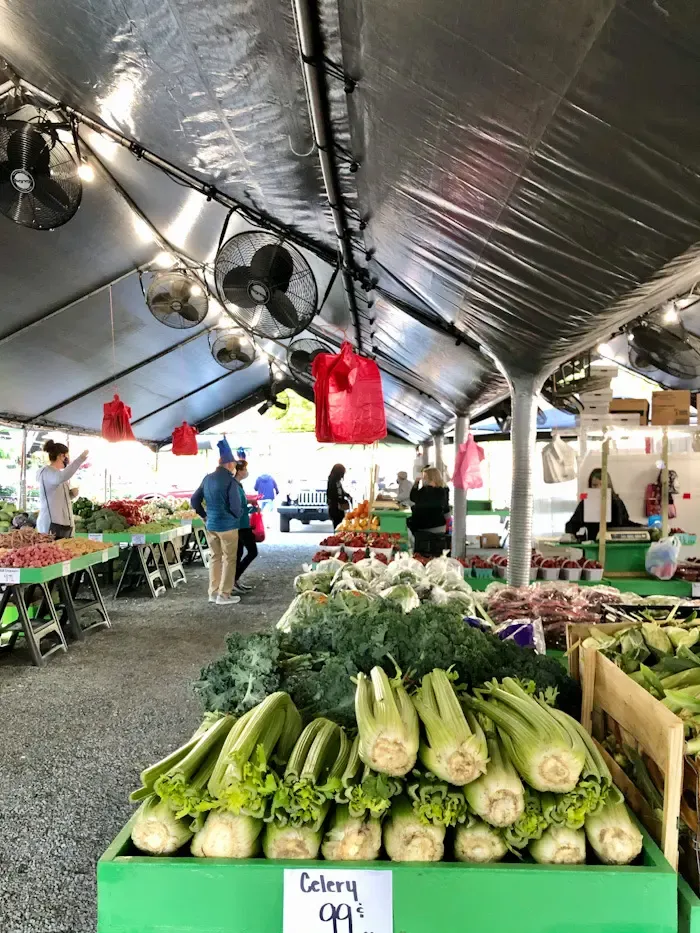Kings Drive Farmers' Market