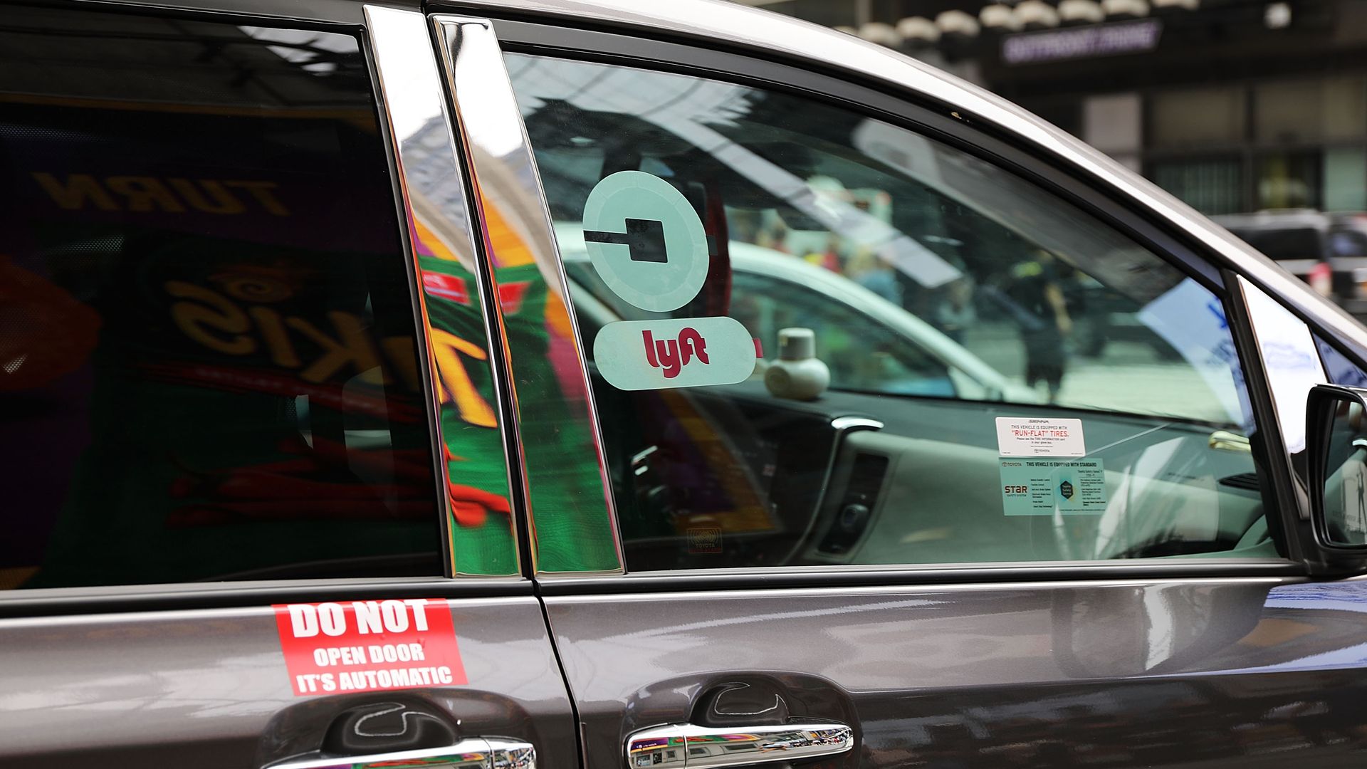 car with Uber sticker