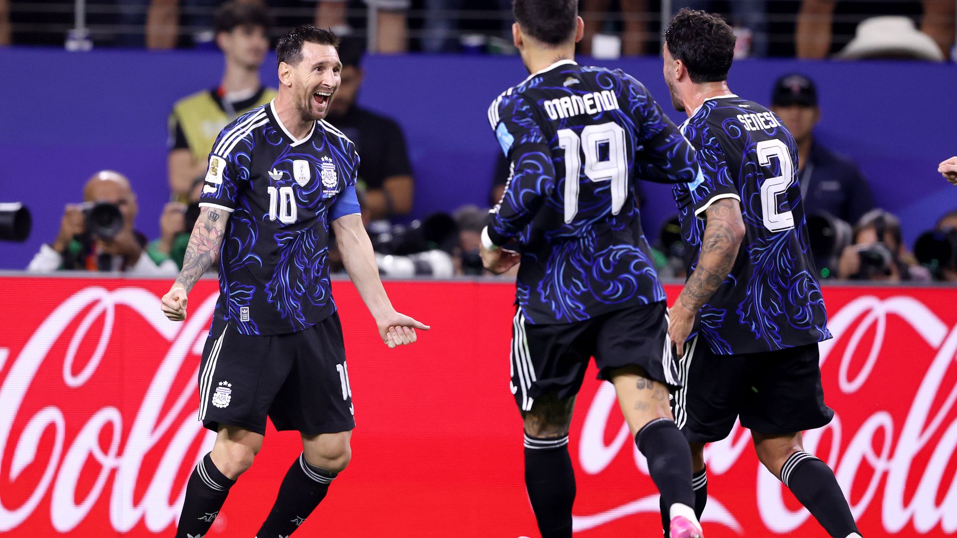 Lionel Messi of Argentina celebrates after scoring. Photo: Rico Brouwer/Soccrates/Getty Image
