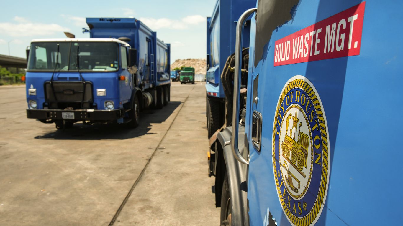 Houston looks to charge new $5 monthly trash fee - Axios Houston