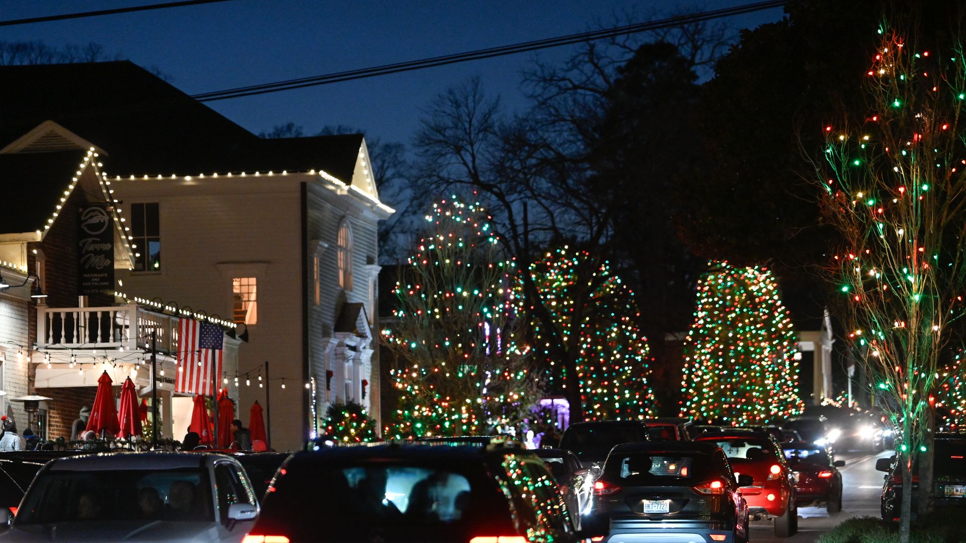 mcadenville christmastown usa