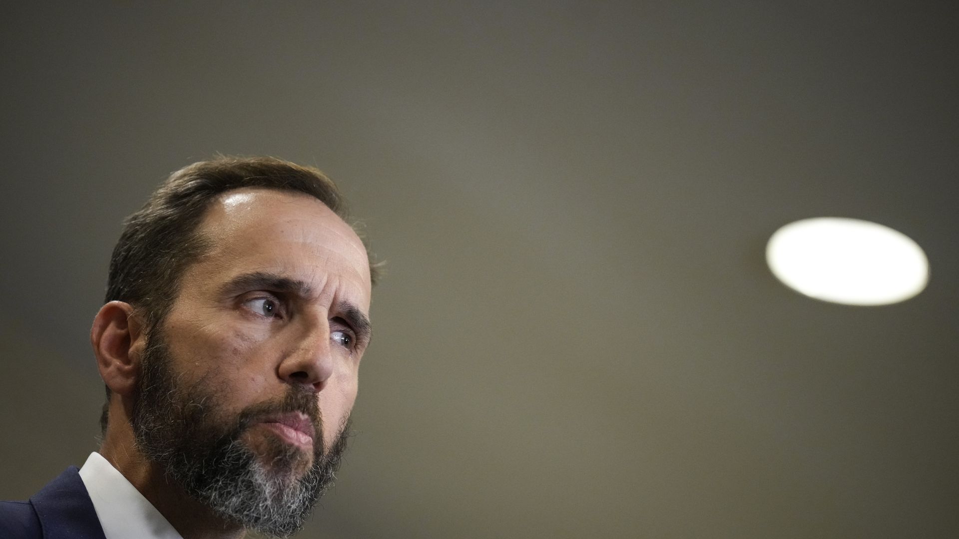  Special Counsel Jack Smith delivers remarks on a recently unsealed indictment including four felony counts against former U.S. President Donald Trump on August 1, 2023 in Washington, DC.