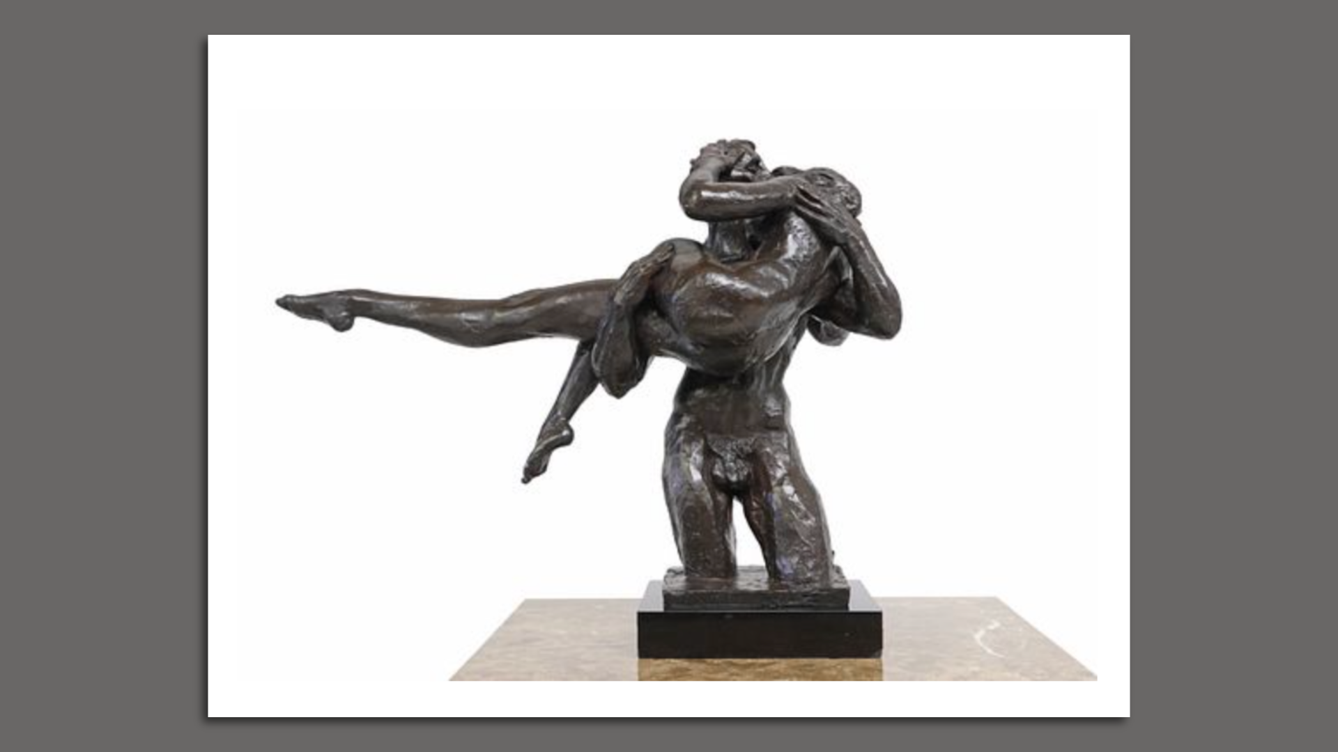 A photo of a sculpture.