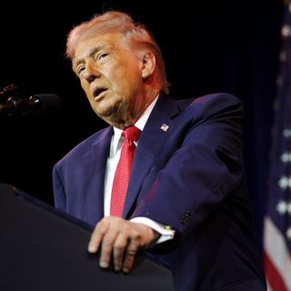 Trump presses Venezuela to dismiss agents from China, Russia, Iran and Cuba