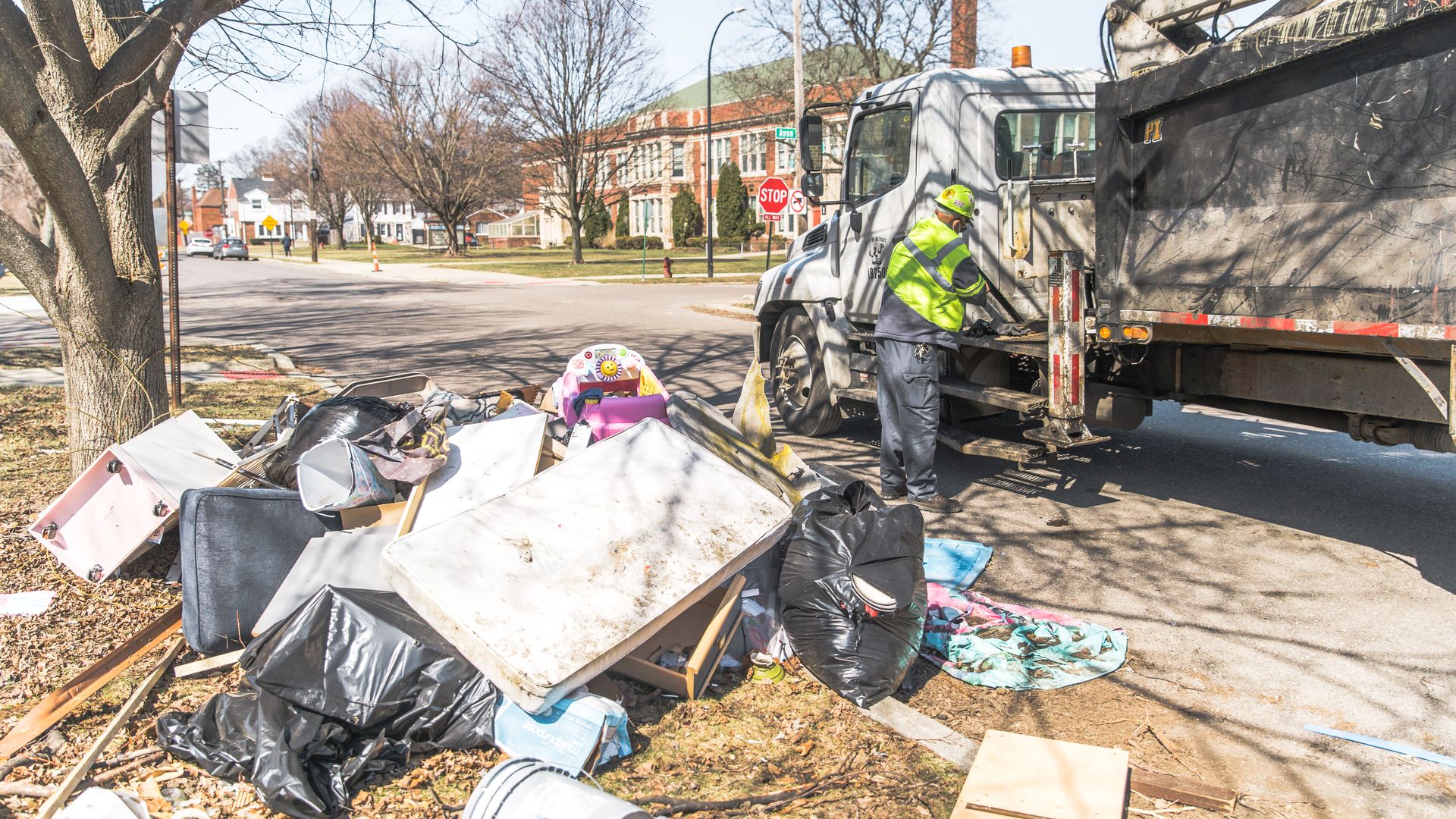 A Detroit clean-up crew