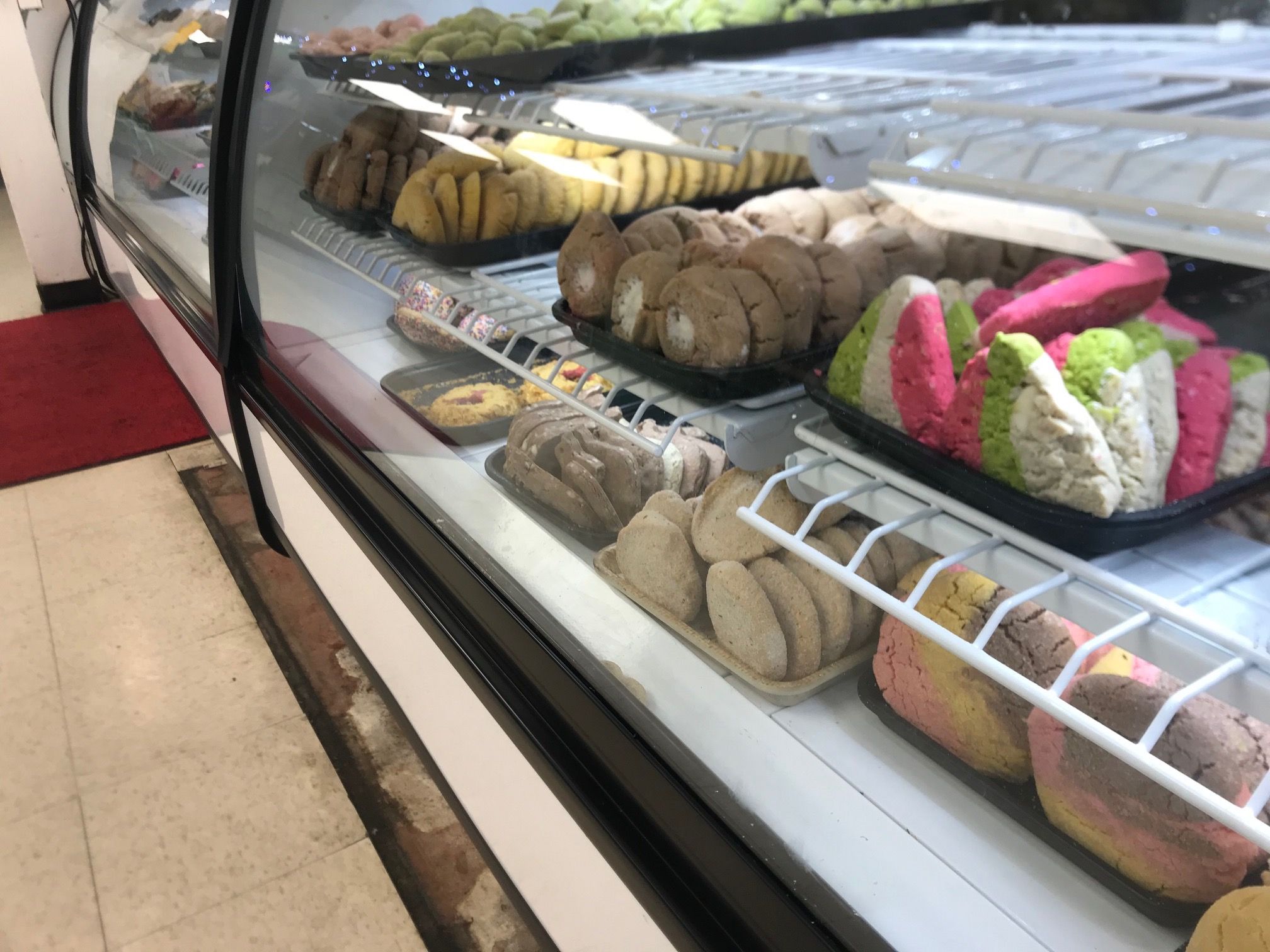 A baked goods display at La Mexicana.
