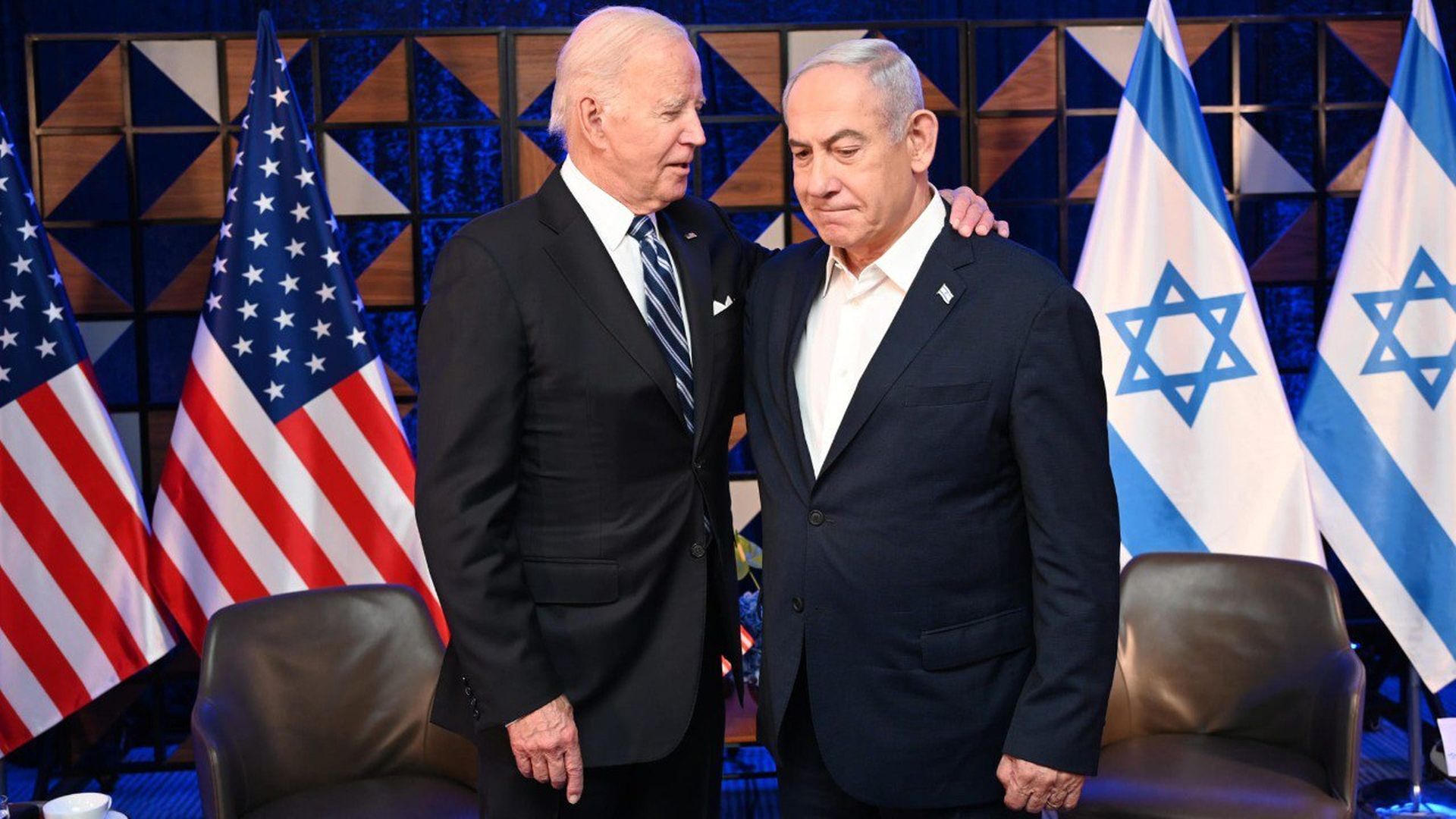 Biden with arm around Netanyahu